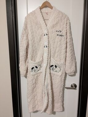 Plush 'Cute Puppy' Long Button Robe - Cream with Puppy Embroidery